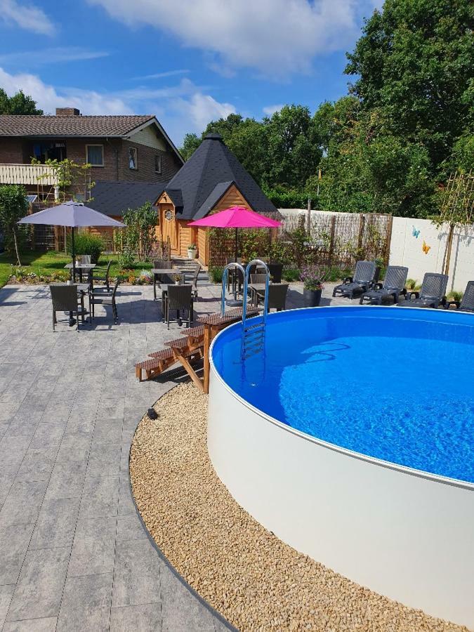 Finse Kota - Tiny House Villa Oostkapelle Exterior photo